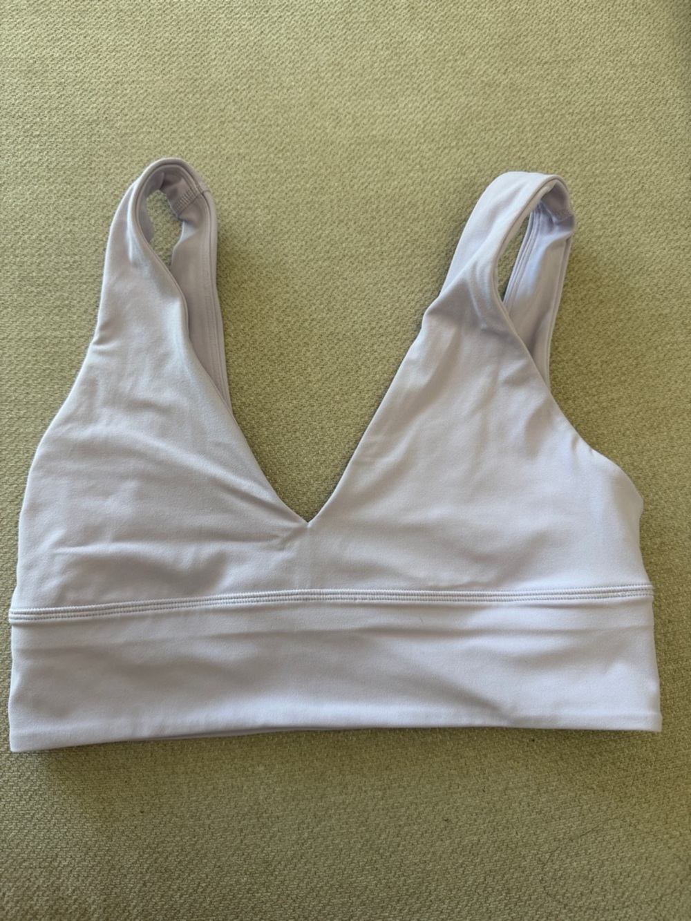 lululemon athletica Light Lavender V-Neck Wireless Sports Bra